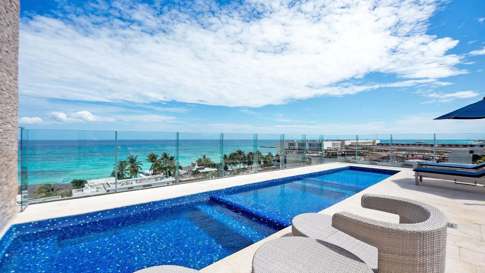 Exquisite Luxurious 1 Bedroom Cruz Con Mar Playa del Carmen