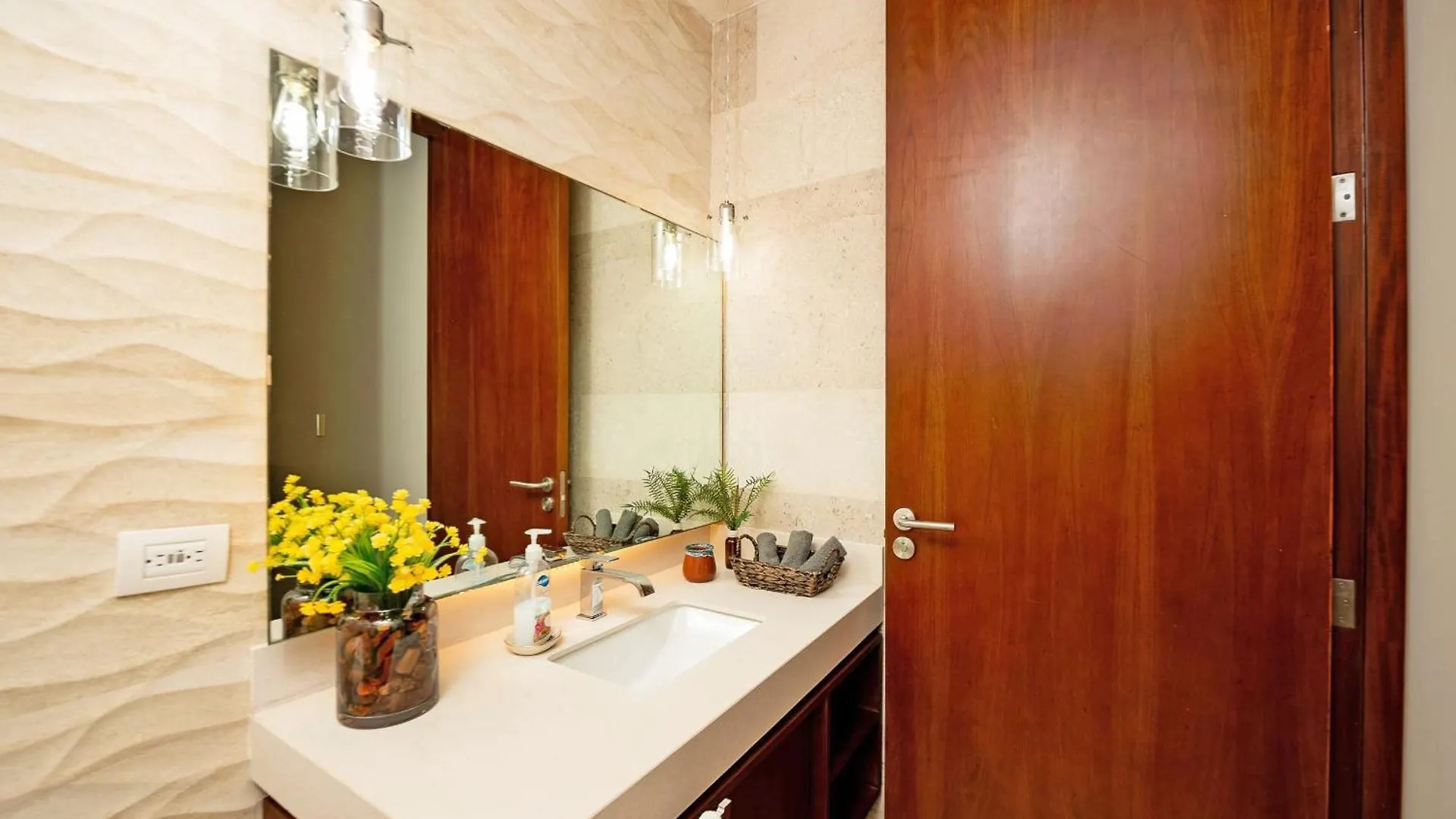 Apartment Exquisite Luxurious 1 Bedroom Cruz Con Mar Playa del Carmen